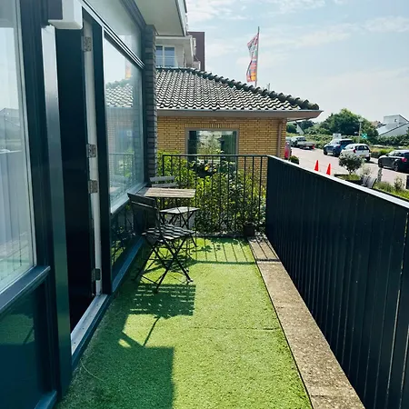 Beachhouse Seepaertje - Boulevard Aan Zee 诺德韦克